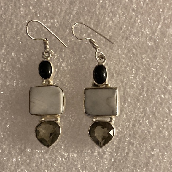 NWOT - Mexican Silver Pendant and French Hook Dangle Earrings* - Picture 2 of 7